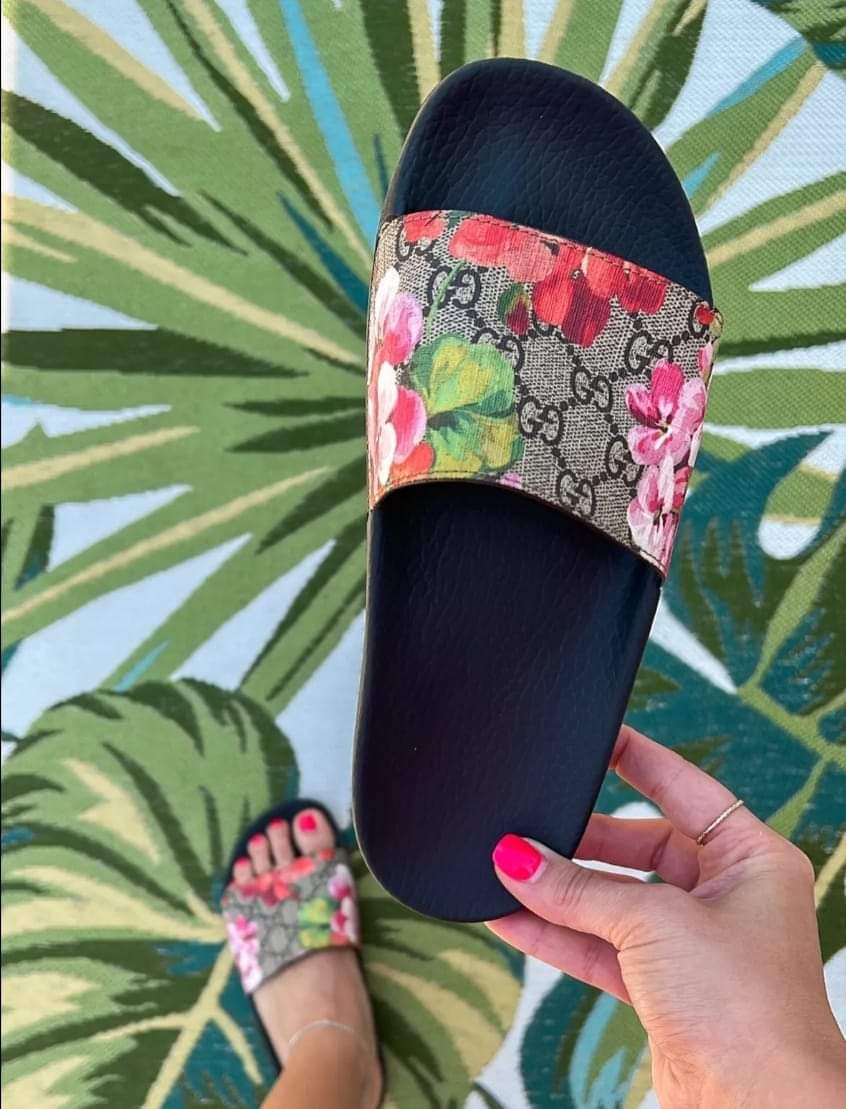 g floral slides