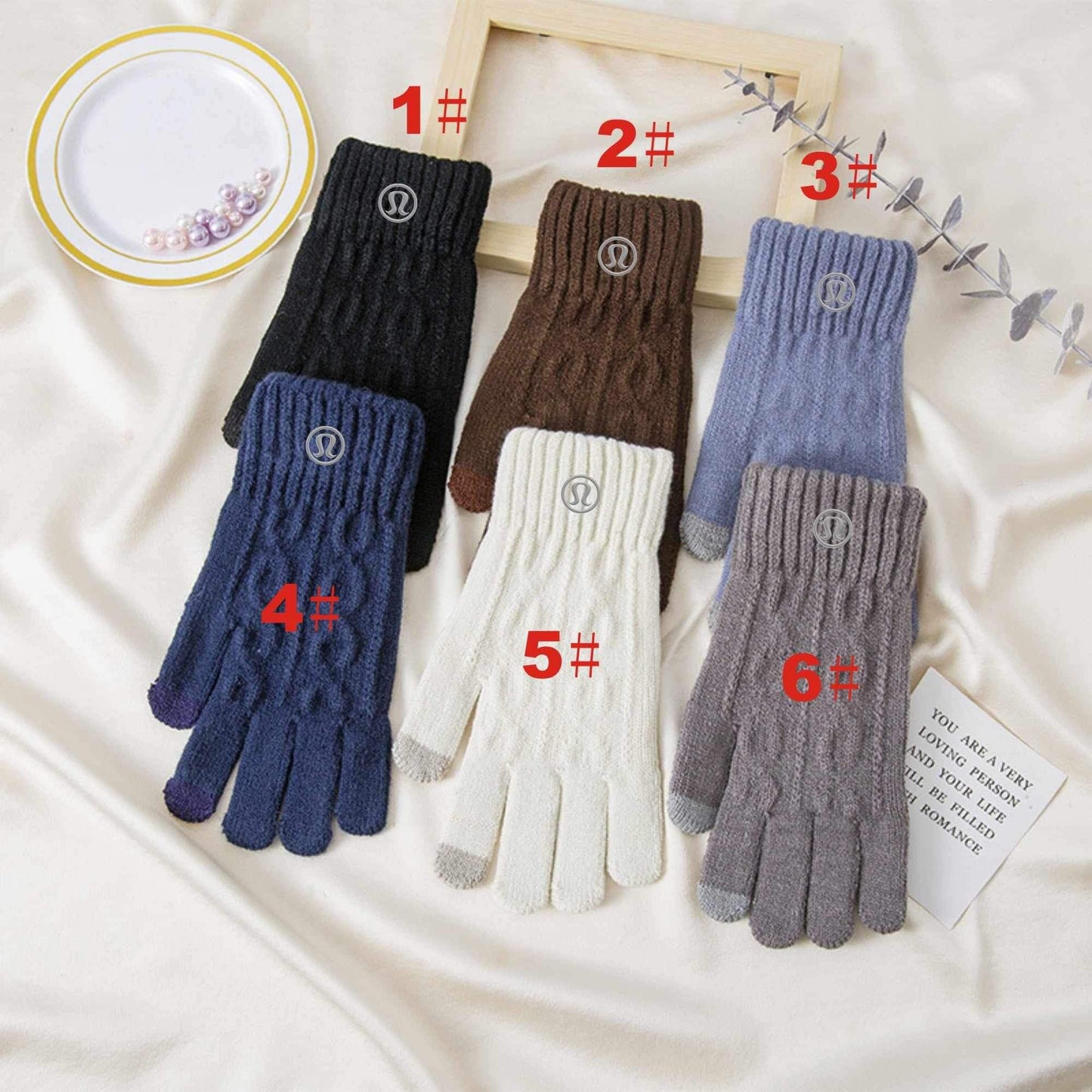 PREORDER LU GLOVES