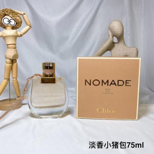 Nomade perfume