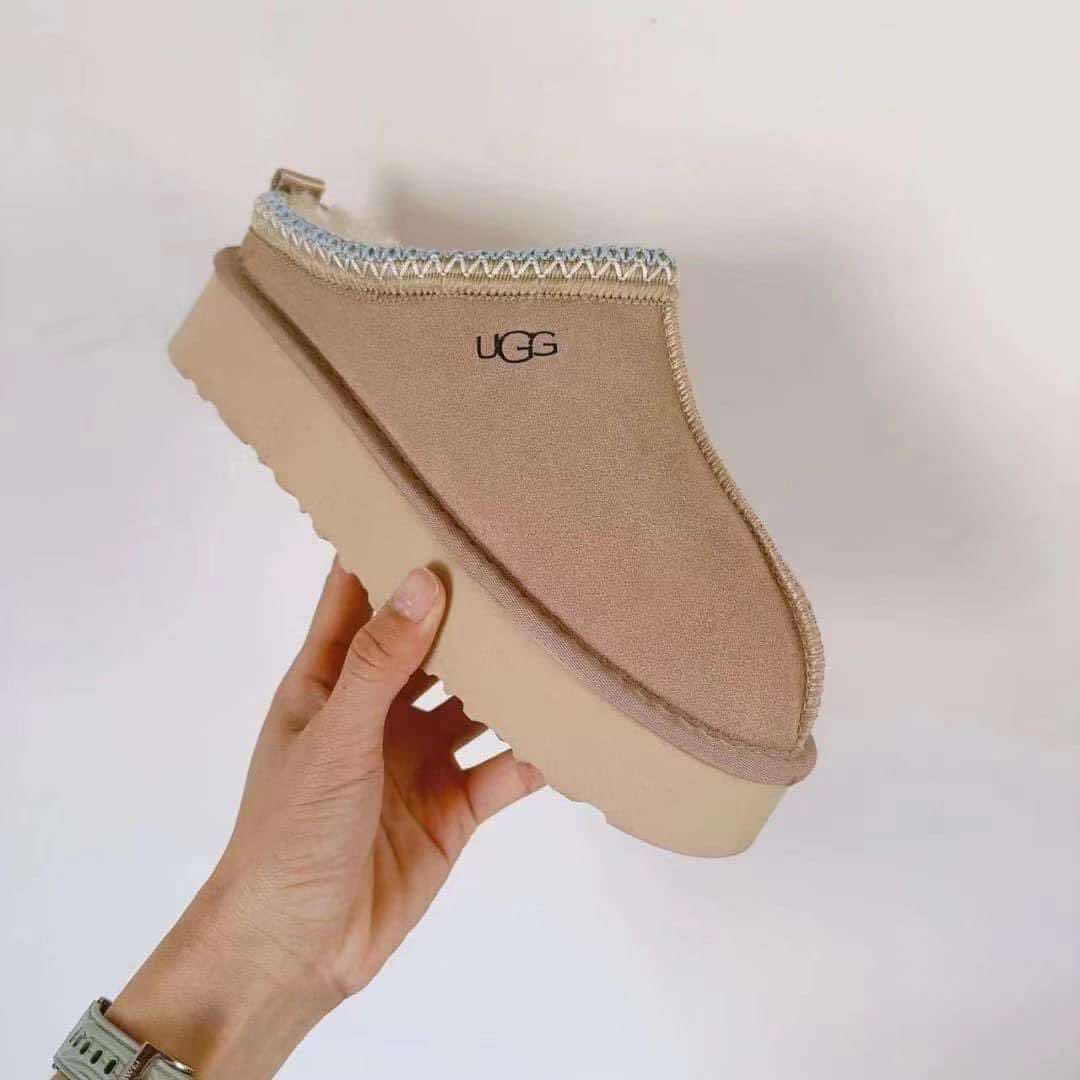 New Color U G G Taz with small platform