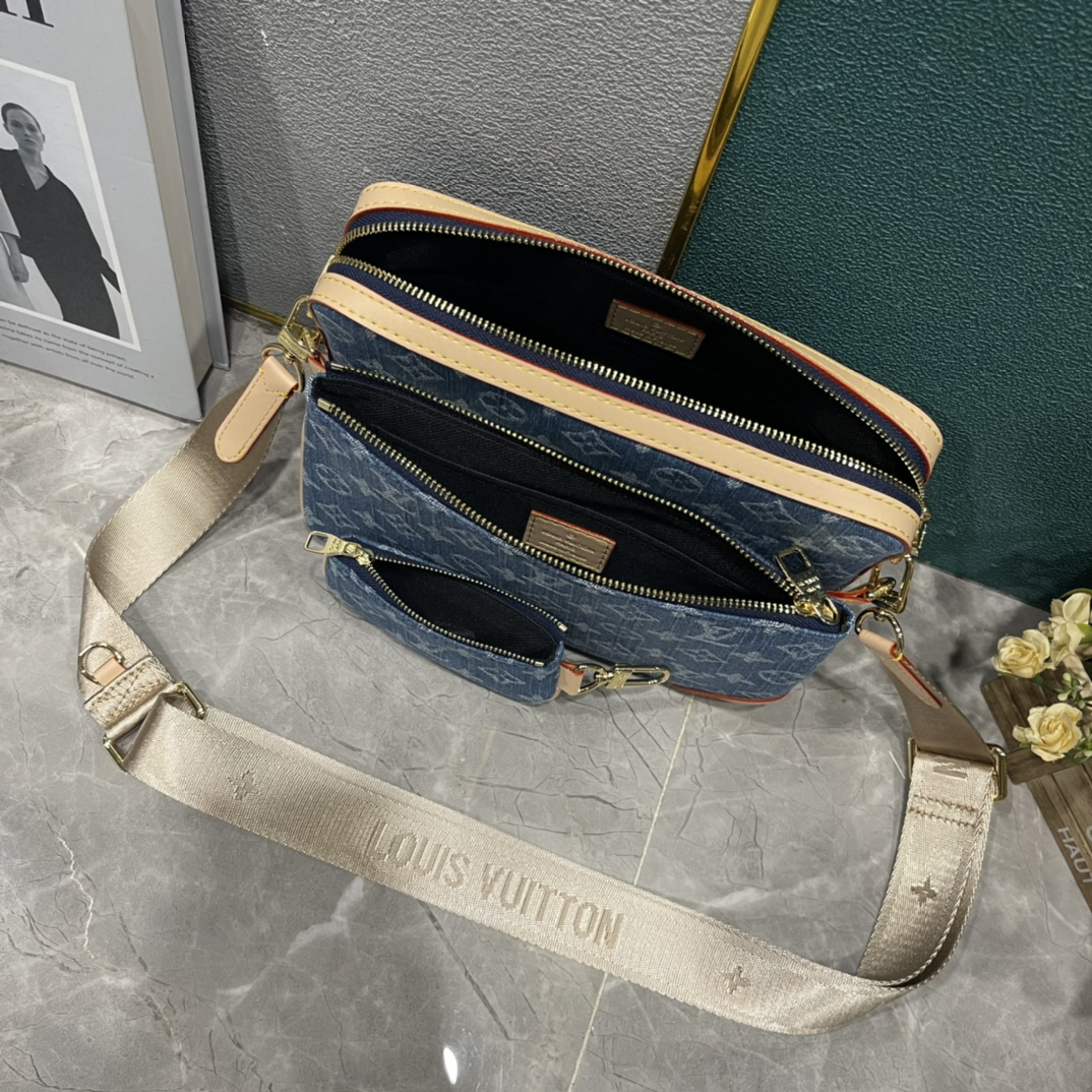 Denim crossbody bag set