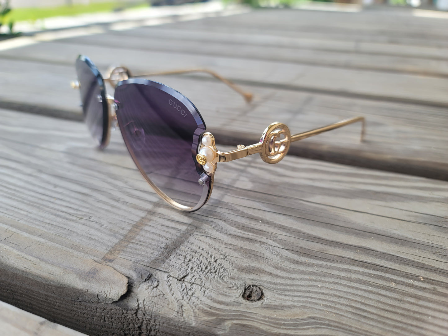 G pearl sunglasses